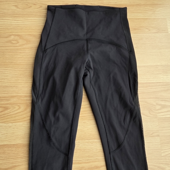 LULULEMON Mesh Panel Legging - Picture 2 of 9